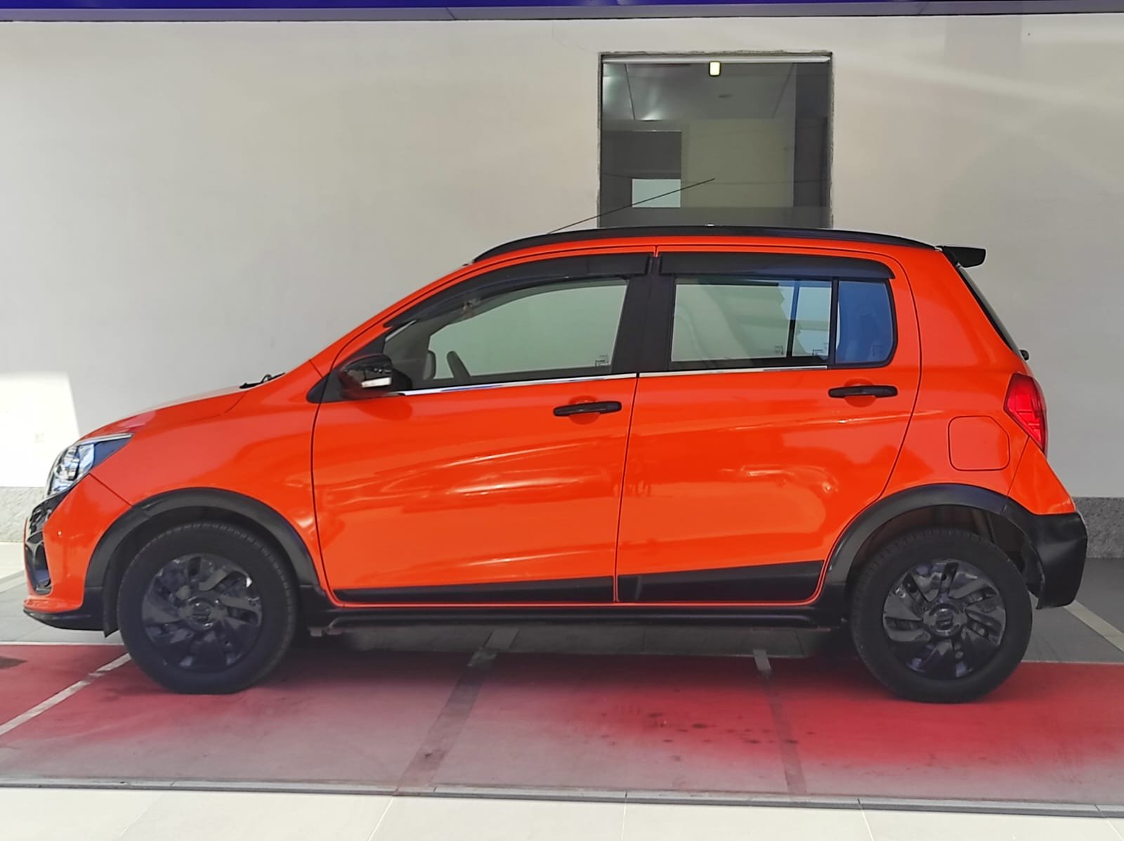 CELERIO ZXI AMT
